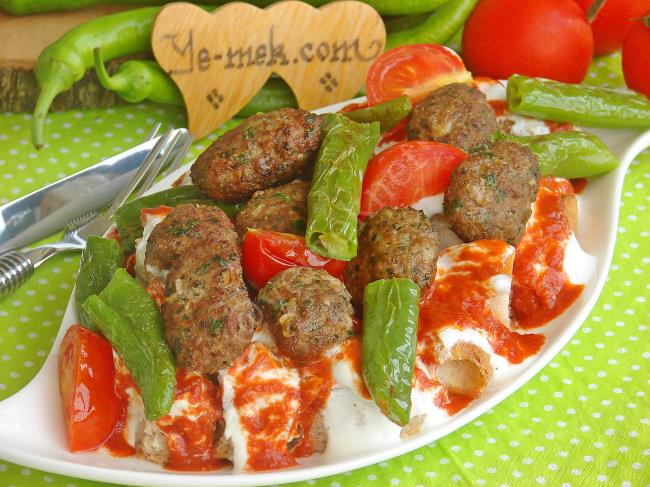 Köfteli İskender Kebabı Tarifi, Nasıl Yapılır? (Resimli) Yemek Tarifleri