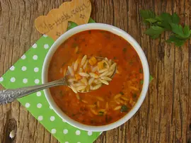 Arpa Şehriye Çorbası