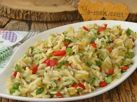 Arpa Şehriyeli Patlıcan Salatası