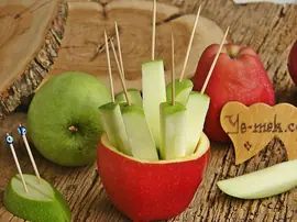 Atıştırmalık Elma Çubukları