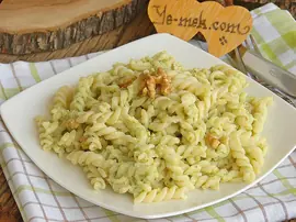 Avokado Soslu Cevizli Makarna