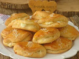 Az Malzemeli Poğaça