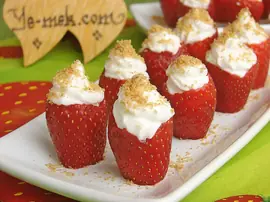 Bisküvili Şantili Çilek