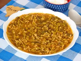 Bulgurlu Semizotu Yemeği