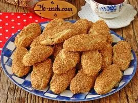 Cevizli Susamlı Tuzlu Kurabiye