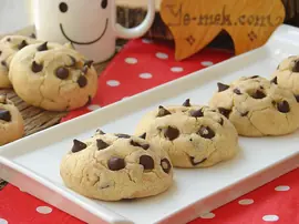 Çikolata Parçacıklı Kurabiye