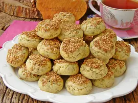 Dereotlu Tuzlu Kurabiye