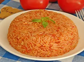 Domatesli Pilav