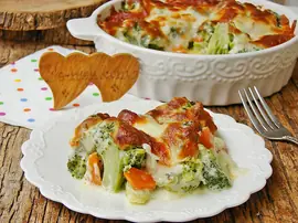 Fırında Brokoli Graten