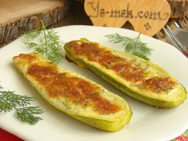 Fırında Peynirli Kabak Sandal