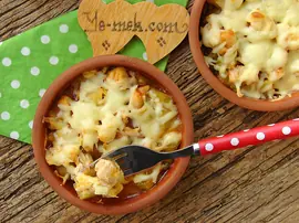 Fırında Tavuklu Sebzeli Güveç