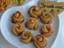 Gül Tatlısı (Gülpare)