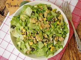 Hardallı Ton Balığı Salatası