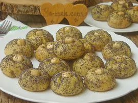 Haşhaşlı Hira Tatlısı