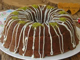 İçi muhallebili Kek