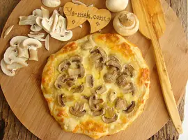 Mantarlı Kaşarlı Ev Pidesi