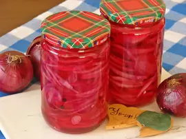 Kırmızı Soğan Turşusu