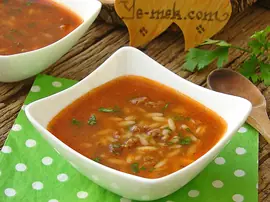Kıymalı Arpa Şehriye Çorbası