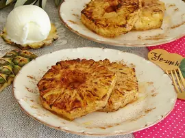 Kızarmış Ananas Tatlısı