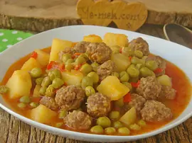 Köfteli Bezelye Yemeği