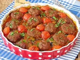Köfteli Patlıcan Oturtma