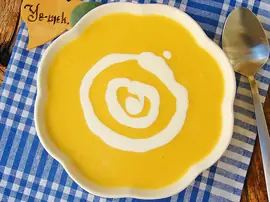 Kremalı Bal Kabağı Çorbası