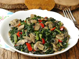 Mantarlı Ispanak Kavurması