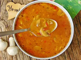 Mantarlı Tarhana Çorbası