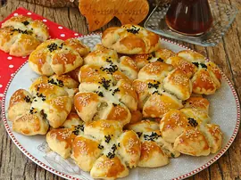 Mayasız Çiçek Poğaça