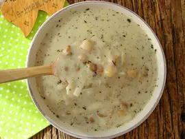 Mercimekli Erişteli Yoğurt Çorbası