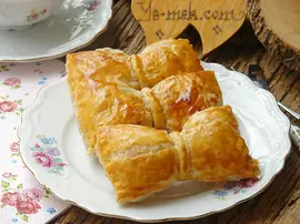 Milföyden Fiyonk Börek