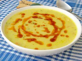 Mısır Unlu Tavuk Çorbası