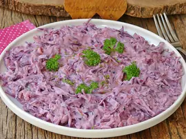 Mor Lahana Yoğurtlaması