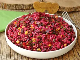 Pancarlı Arpa Şehriye Salatası