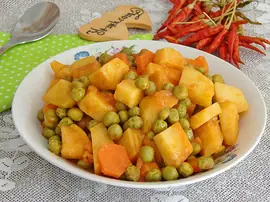 Patatesli Bezelye Yemeği