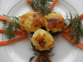 Püreli Çanak Köfte