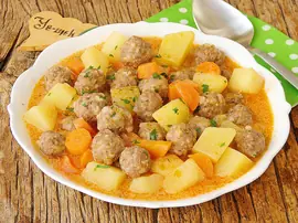 Salçalı Ekşili Sulu Köfte