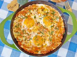 Salçalı Peynirli Yumurta