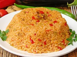 Salçalı Sebzeli Bulgur Pilavı