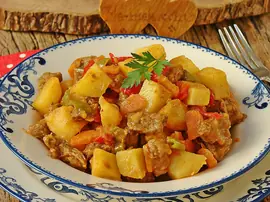 Sebzeli Tencere Kebabı