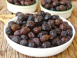 Sıcak Su İle Zeytin Yapımı