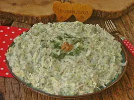 Tavuklu Kabak Salatası