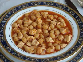 Tavuklu Nohut Yemeği