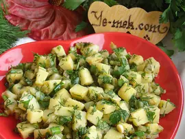 Taze Soğanlı Patates Salatası