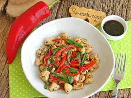 Taze Soğanlı Tavuk Sote