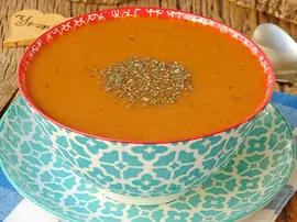 Unlu Tarhana Çorbası