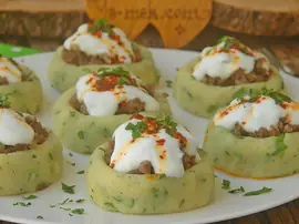 Yoğurtlu Kıymalı Patates Mantısı