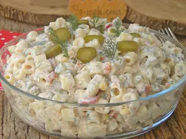 Yoğurtlu Makarna Salatası
