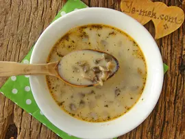 Yoğurtlu Mantar Çorbası