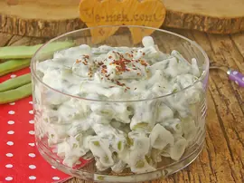 Yoğurtlu Taze Fasulye Salatası